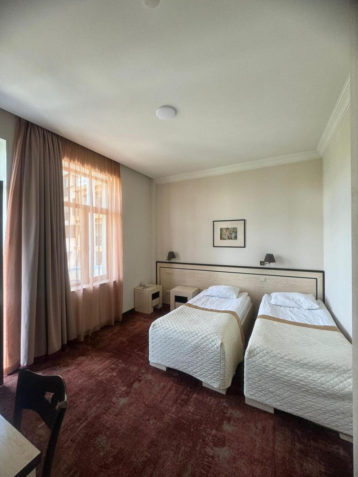 Hotel Beka Palace Tbilisi Buitenkant foto