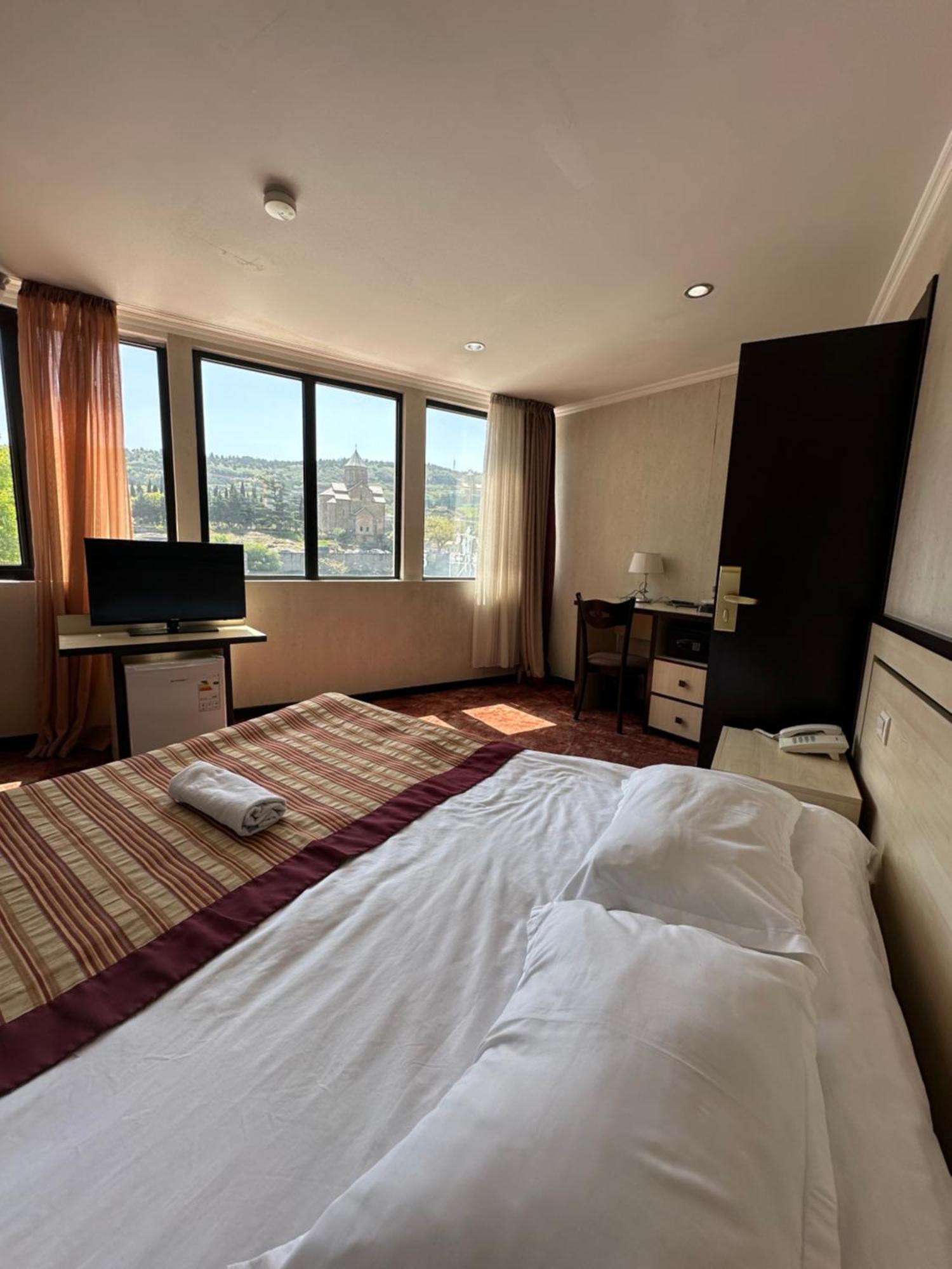 Hotel Beka Palace Tbilisi Buitenkant foto